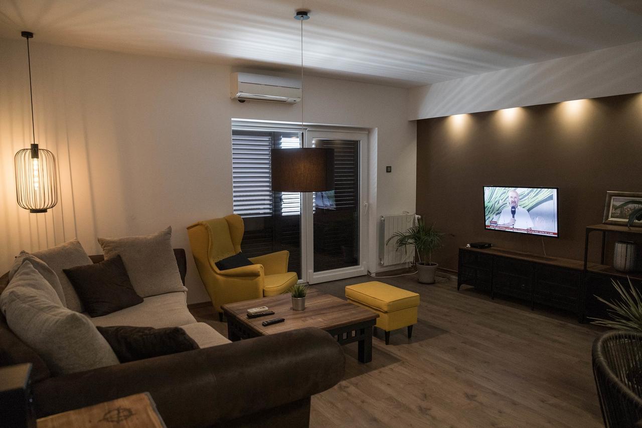Apartments Agape Цриквеница Экстерьер фото